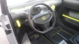 Opel Rocks e