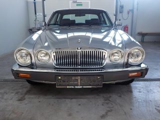 Jaguar XJ 12 H.E. Sovereign Vanden Plas