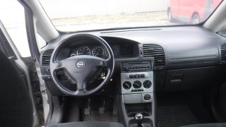 Opel Zafira Elegance 2,2 16V DTI