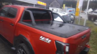 Isuzu D-Max Double Cab 4x4 V-Cross A/T