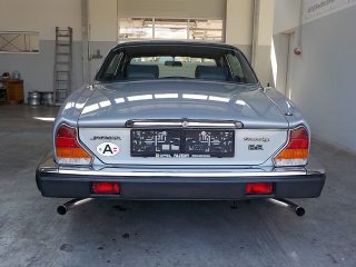 Jaguar XJ 12  5,3 Serie 3