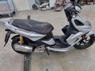 Kymco Super 8